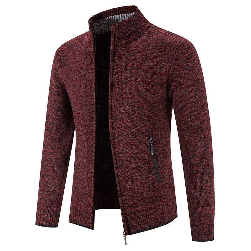 Herren Strickjacke mit hohem Kragen und praktischen Reißverschlusstaschen ModeGeist