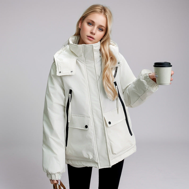 Damen sportliche Übergangsjacke mit vielfältigen Taschen und verstellbarem Kragen ModeGeist