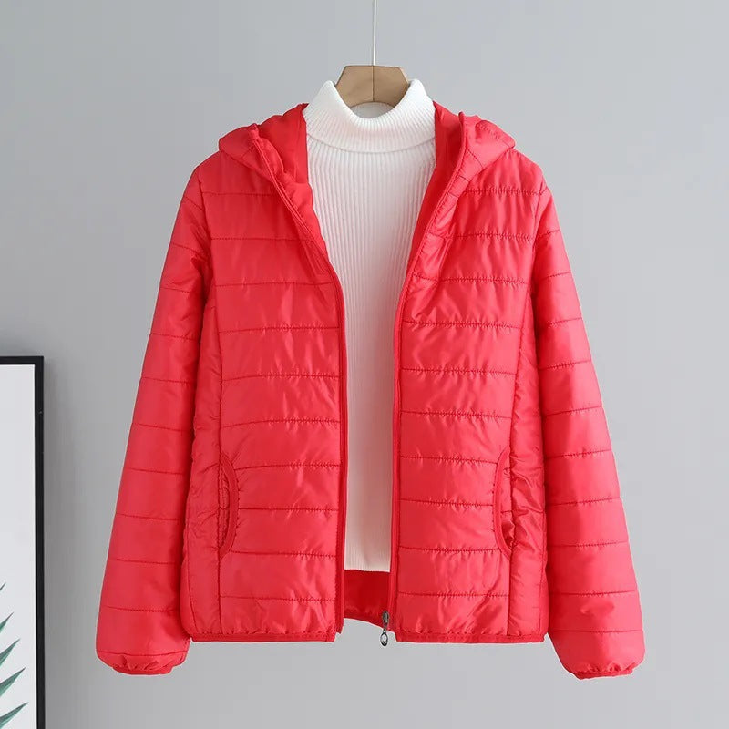 Damen gesteppte Übergangsjacke mit praktischen Taschen und Kapuze ModeGeist