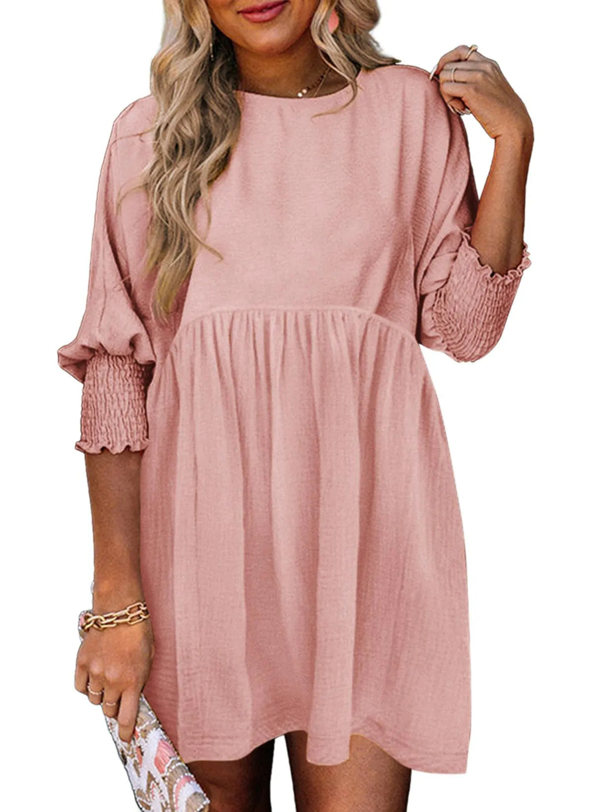 Elegantes, lässiges Damen-Minikleid mit Rüschen und lockerer Passform von MODEGEIST