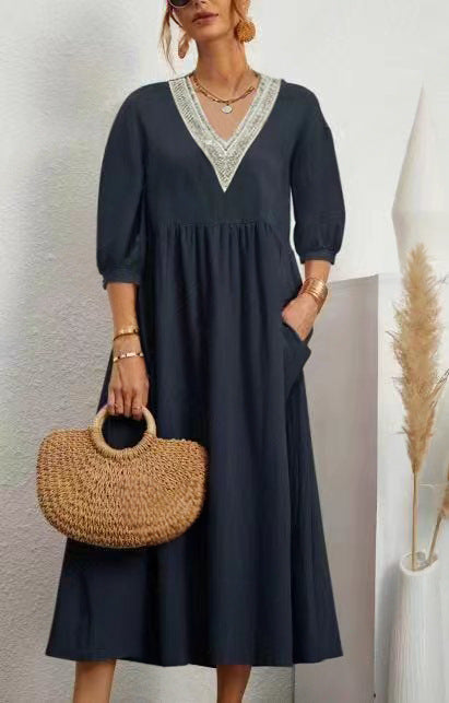 Leichtes Maxikleid für Damen mit V-Ausschnitt und Seitentaschen von MODEGEIST