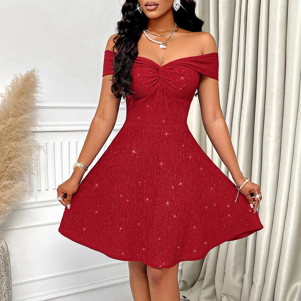 Elegantes Damen-Off-Shoulder-Kleid mit Glitzerstoff und fließendem Rock von MODEGEIST