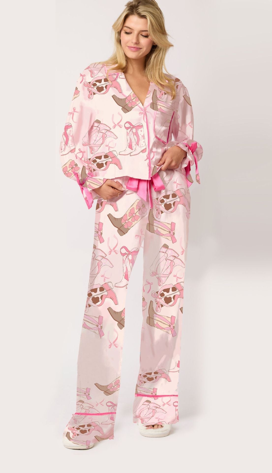 Damen Schlafanzug-Set mit niedlichen Schleifenmotiven ModeGeist