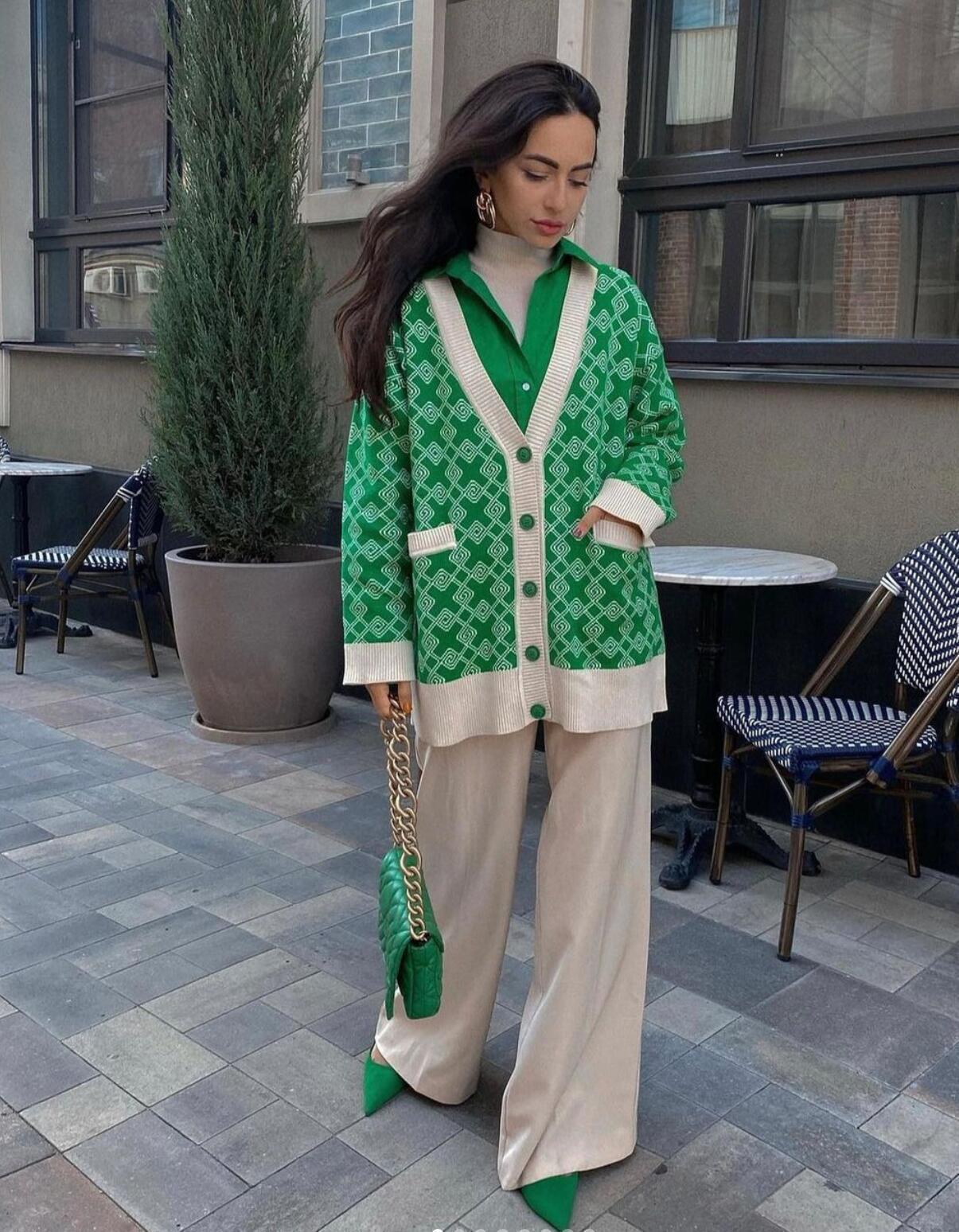Modischer Damen-Strickcardigan für die Freizeit