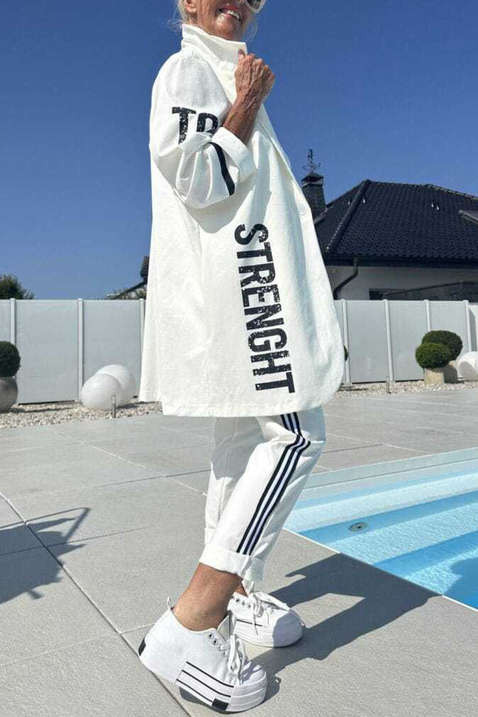 ModeGeist | Length Letter Printed Trenchcoat und Hose Zweiteiler Satz