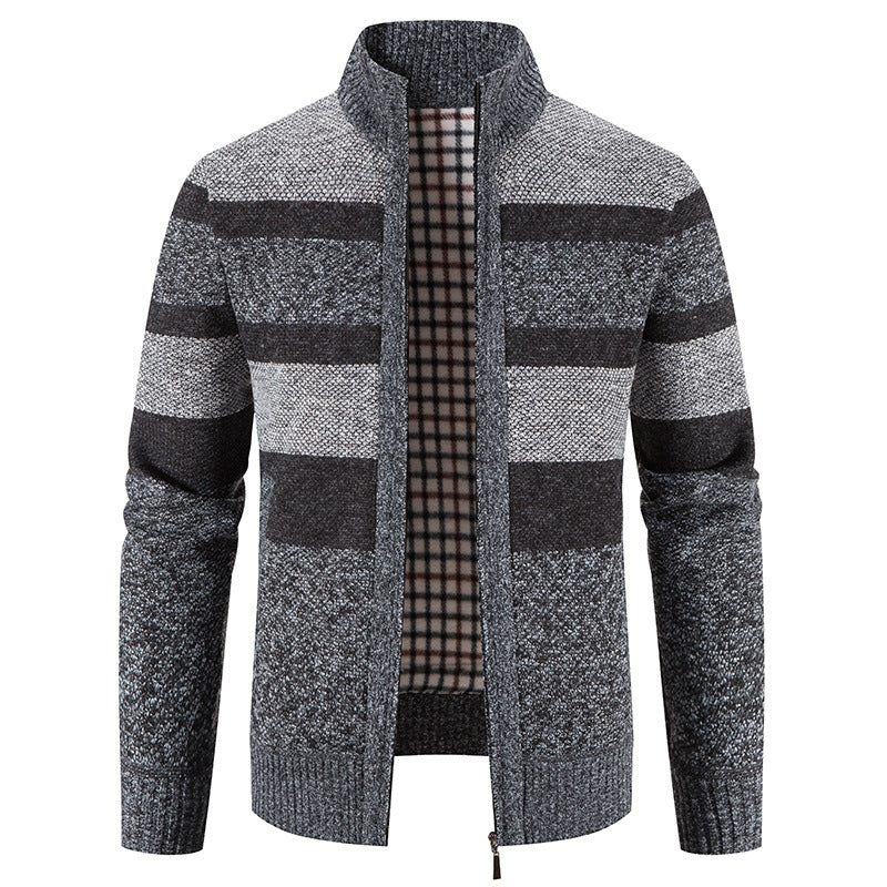 Herren modische Strickjacke mit einem modernen und vielseitigen Karomuster ModeGeist
