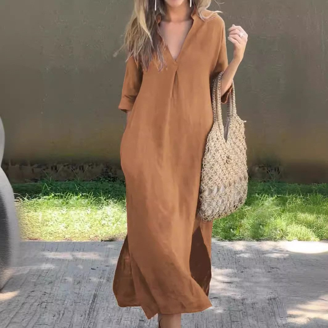 Leichtes Maxikleid für Damen mit V-Ausschnitt und kurzen Ärmeln von MODEGEIST