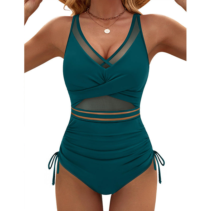 Sportlicher Damen-Einteiler mit Mesh und Raffung – modern von MODEGEIST