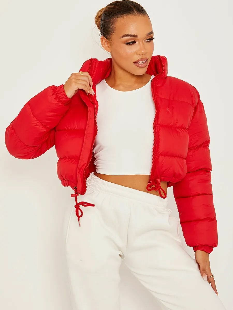 Damen stylische, kurz geschnittene Steppjacke ModeGeist
