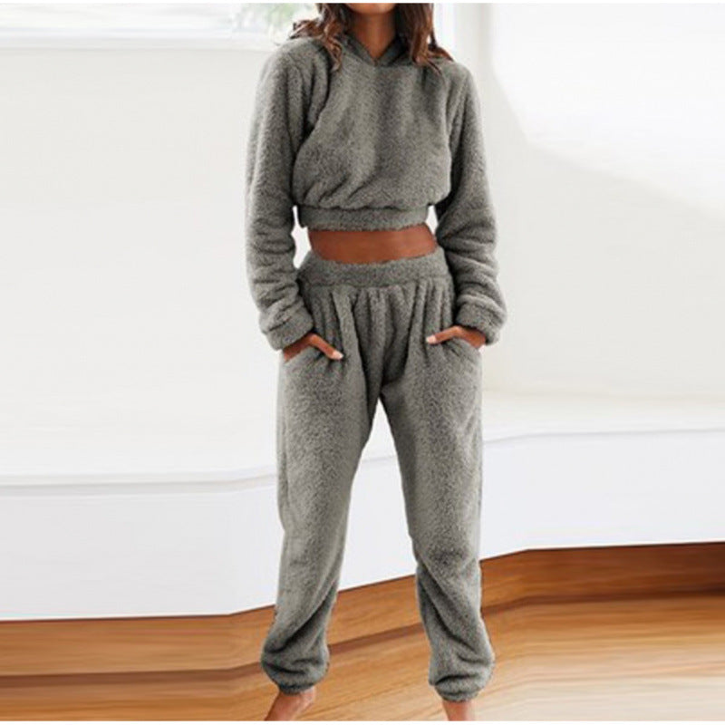 Damen kuscheliges Lounge-Set aus weichem Fleece ModeGeist