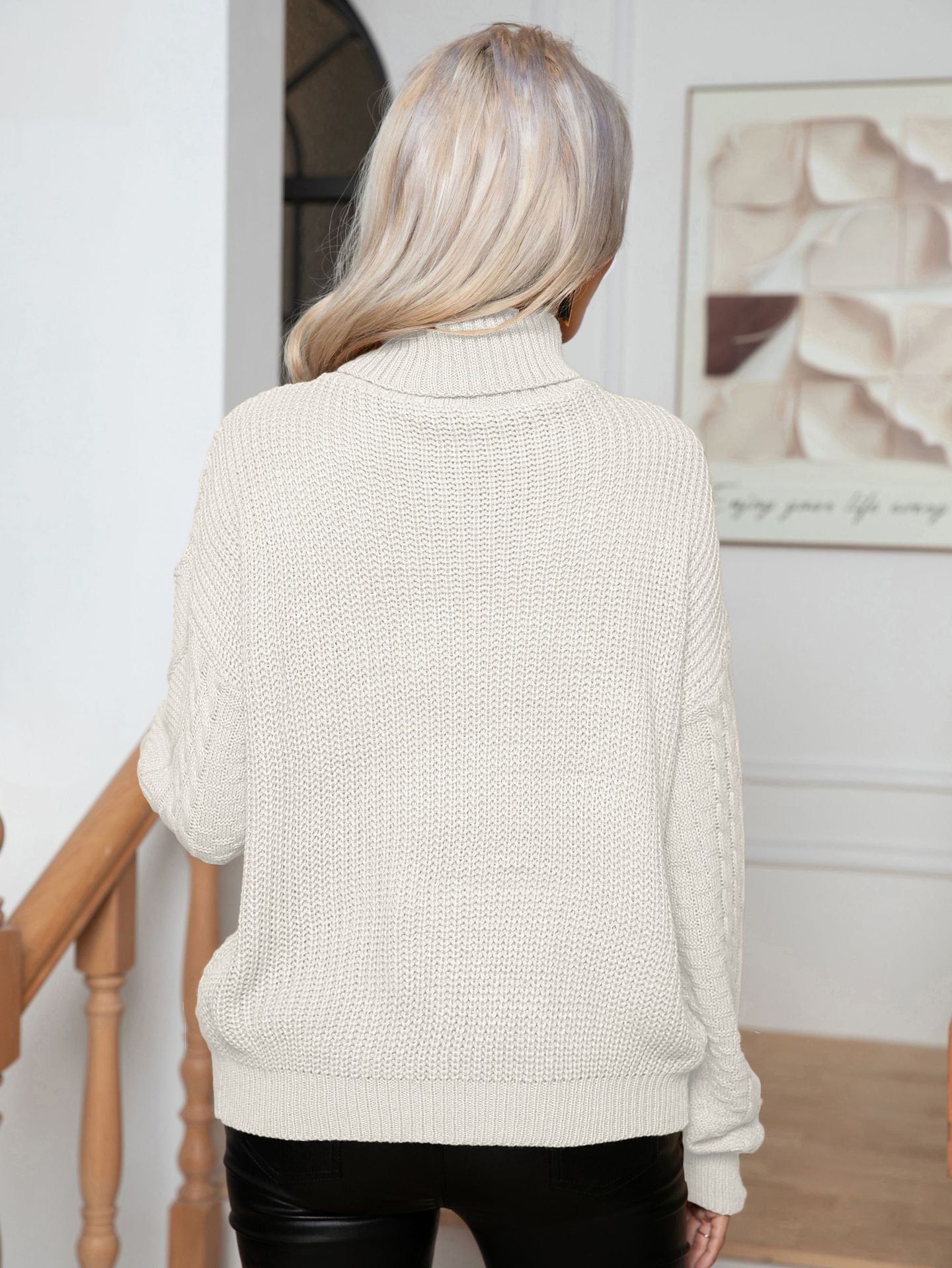 Damen Grobstrickpullover mit hochschließendem Kragen von ModeGeist