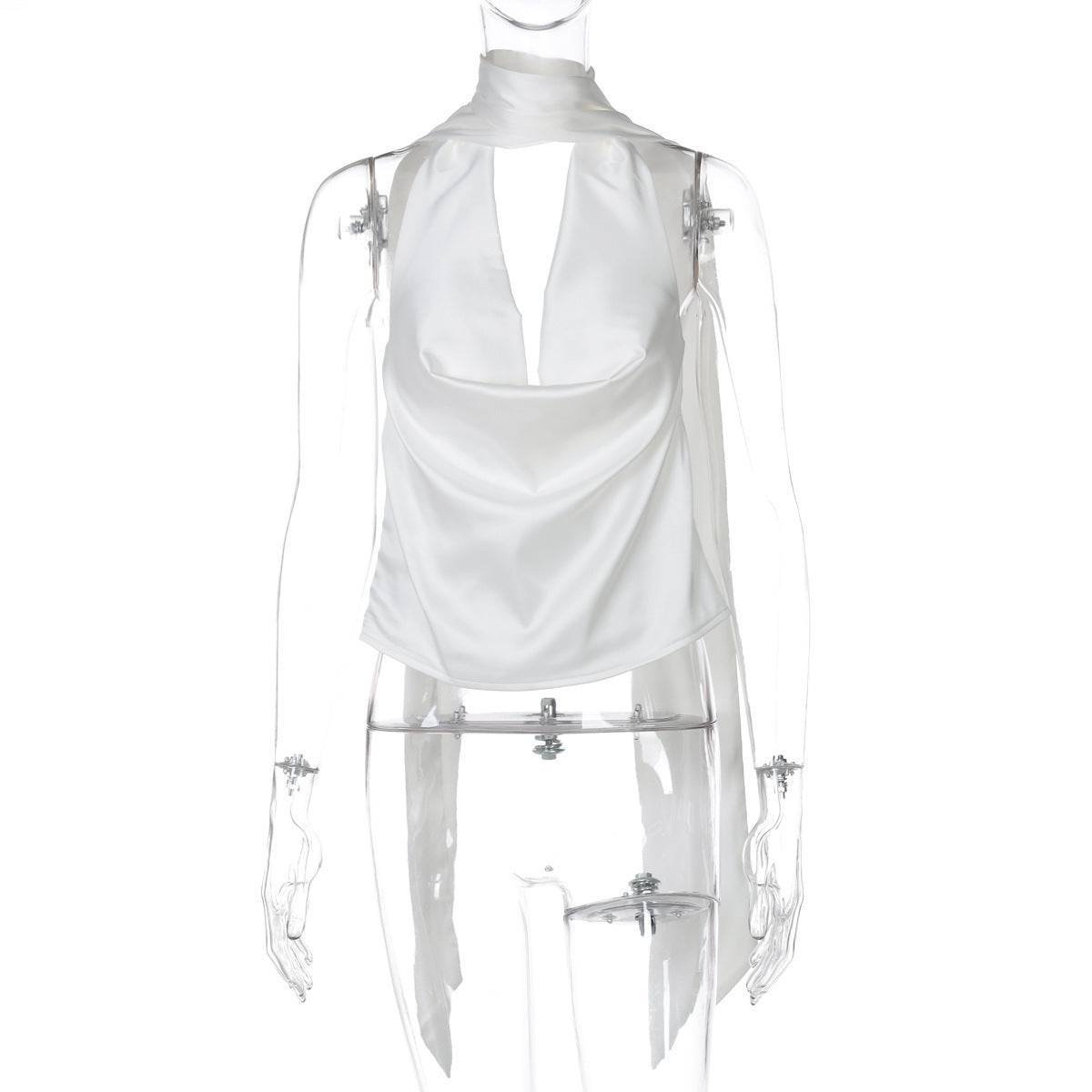 Elegantes Wickeloberteil für Damen mit edlem Kragen und fließendem Stoff – MODEGEIST