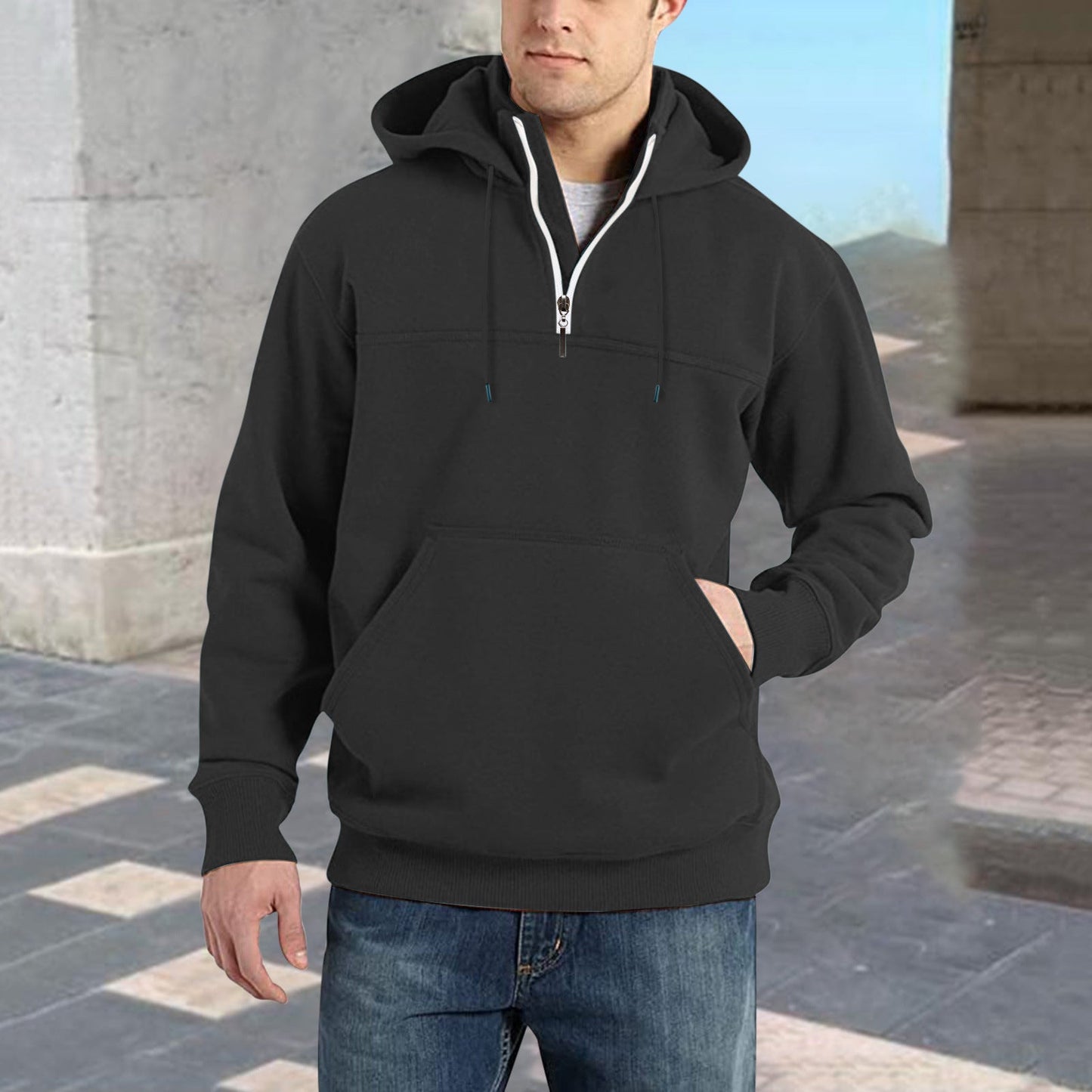 Herren modischer Kapuzenpullover mit halbem Reißverschluss und praktischen Kängurutaschen ModeGeist