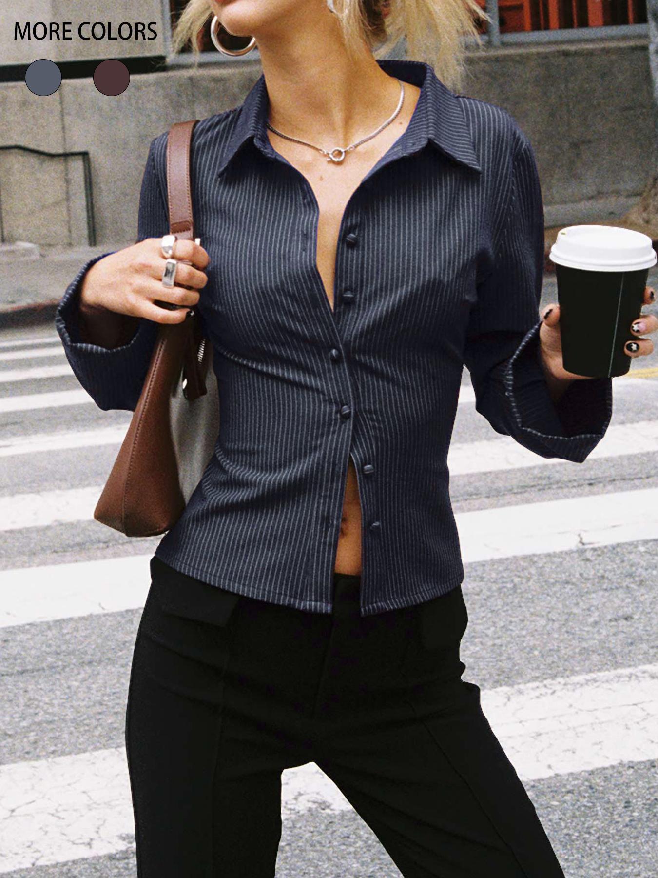 Damen taillierte Hemdbluse mit Klappkragen und feinen Streifen ModeGeist