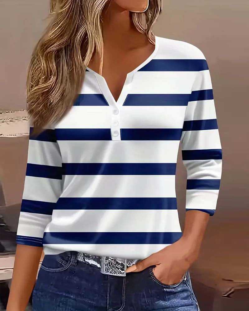 Modisches Damen-Langarmshirt mit klassischem Streifenmuster und Knopfleiste