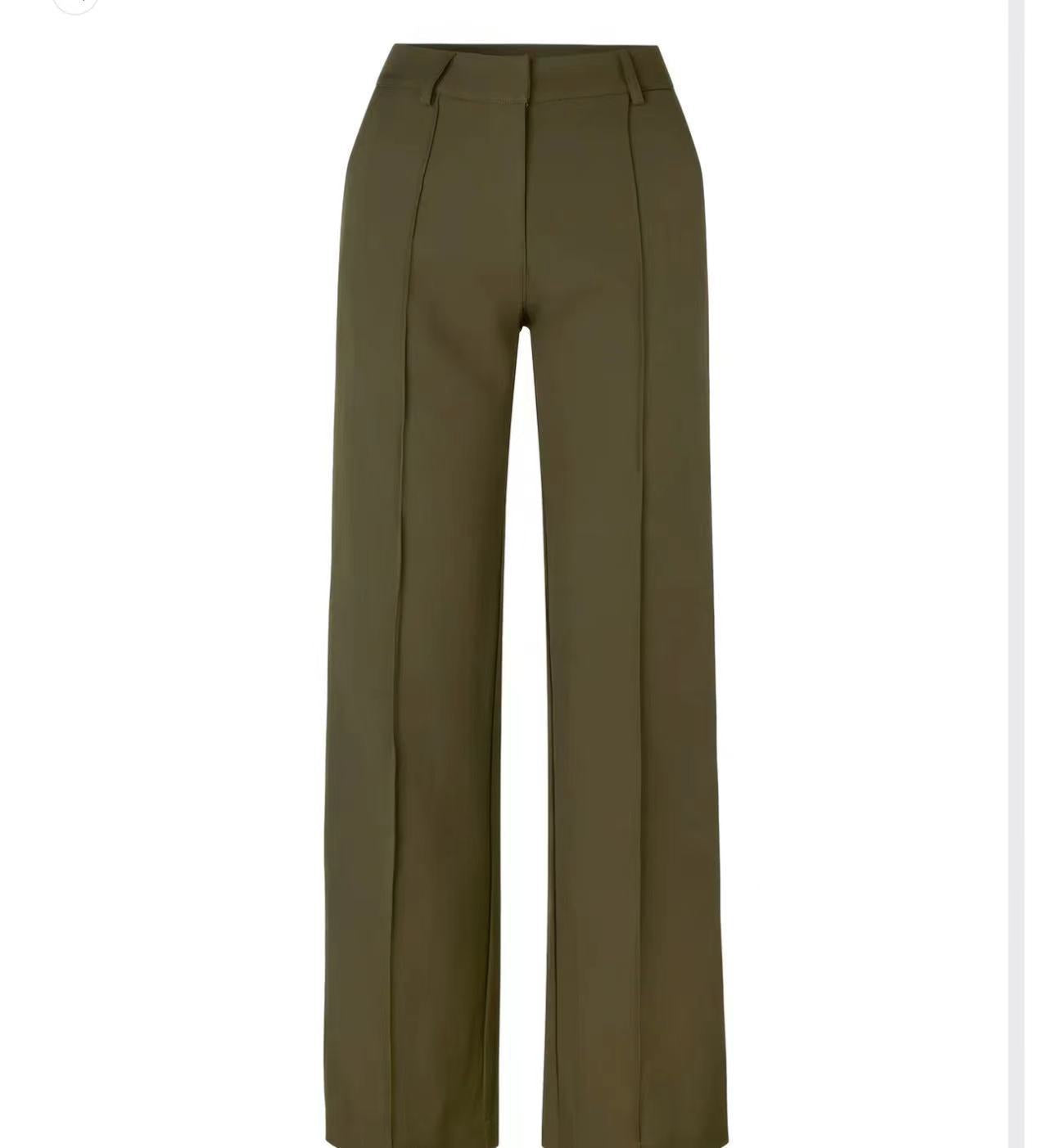MODEGEIST:  Figurbetonte, elegante Damenhose mit hoher Taille