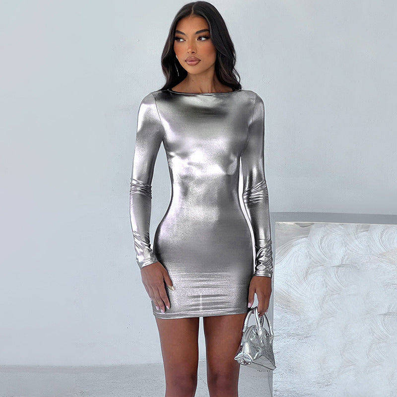 Glänzendes figurbetontes Damen-Langarmkleid von MODEGEIST
 - MODEGEIST