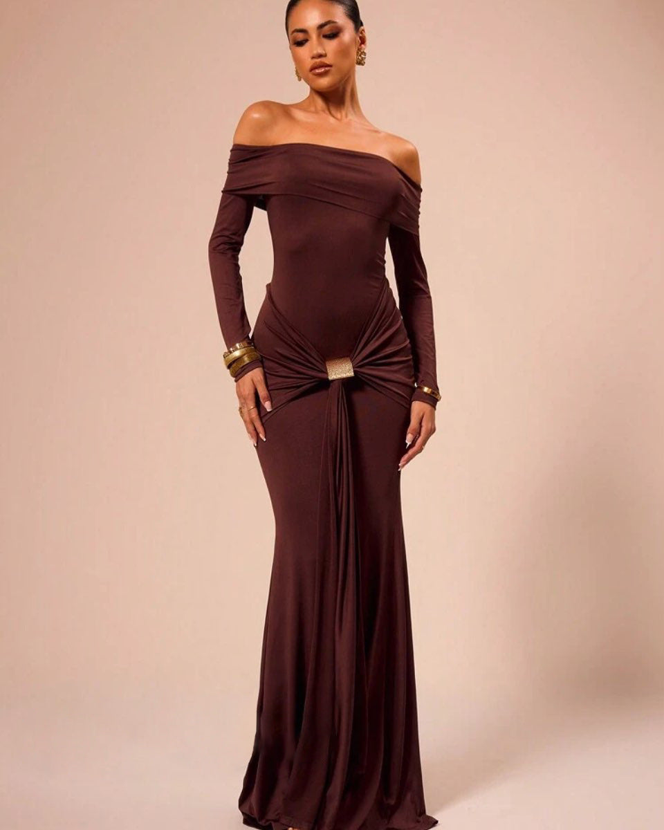 Damen Elegantes Off-Shoulder Maxikleid mit Raffungen ModeGeist