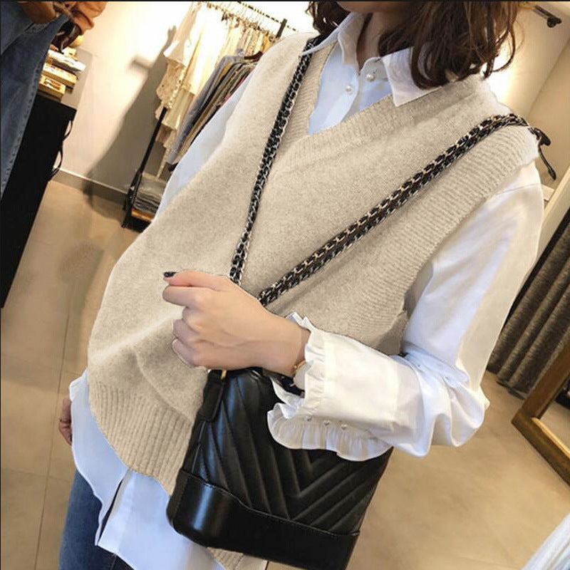 Damen Ärmellose Strickweste mit V-Ausschnitt und Rippdetails ModeGeist