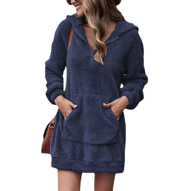 Kuscheliges Damen Fleece-Hoodie-Kleid mit Taschen von MODEGEIST