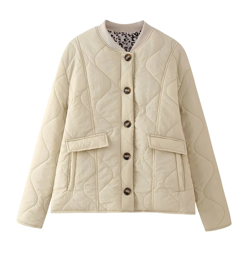 Damen Übergangsjacke im modernen Steppdesign mit praktischen Taschen ModeGeist
