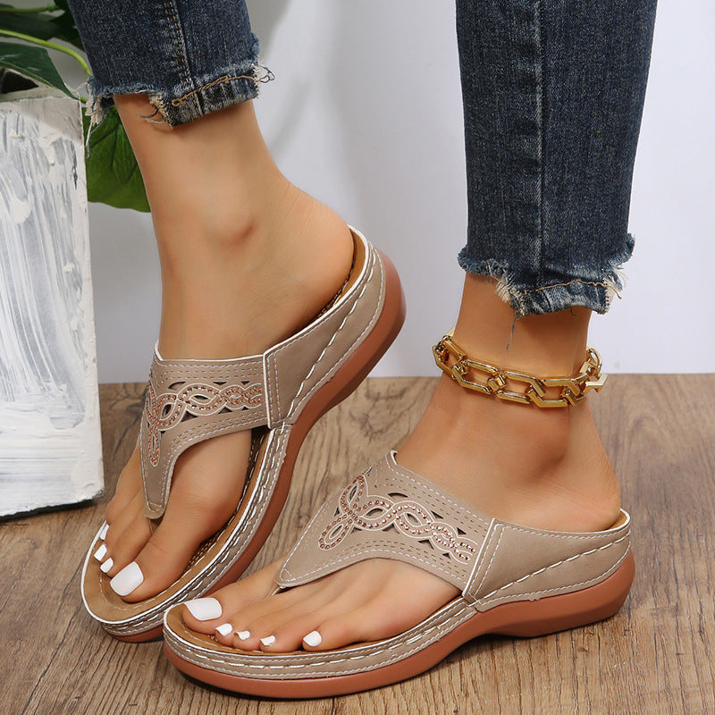 JUNIA – bequeme, orthopädische Sandalen