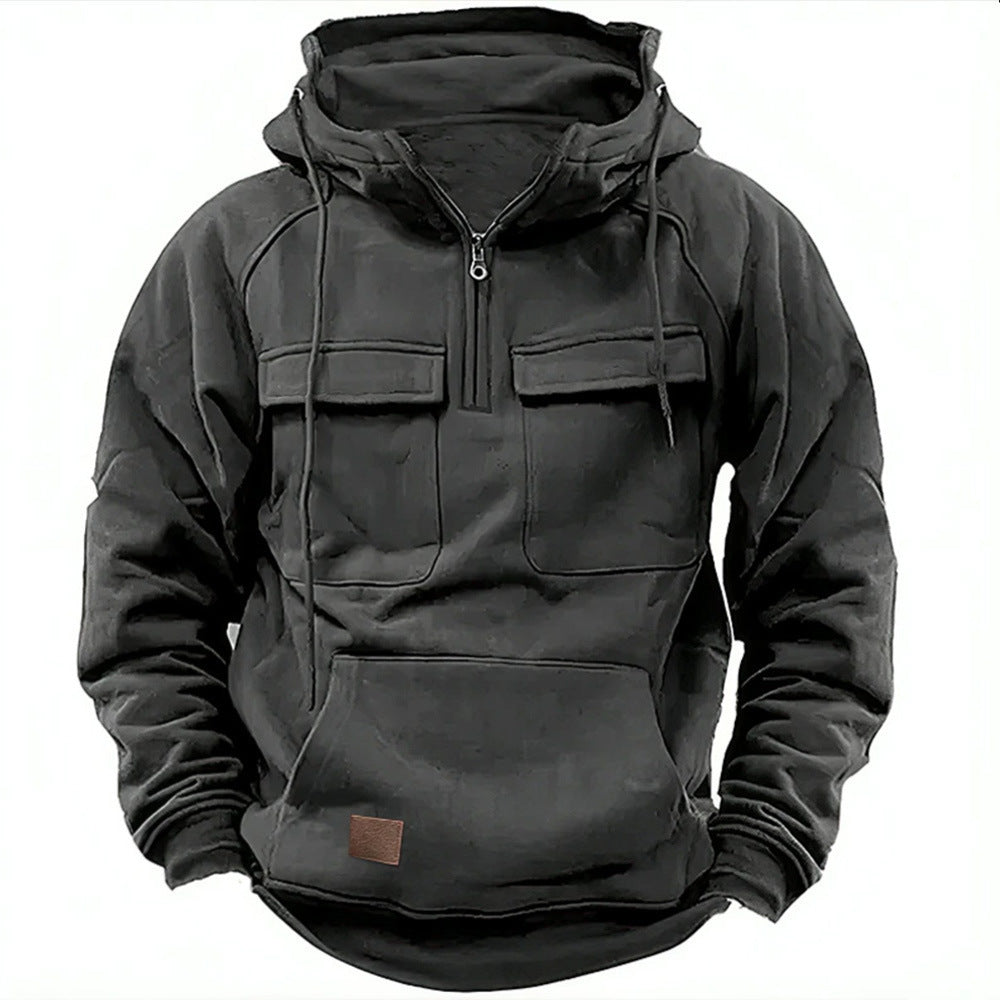 Herren Utility Hoodie mit aufgesetzten Taschen und halbem Reißverschluss ModeGeist