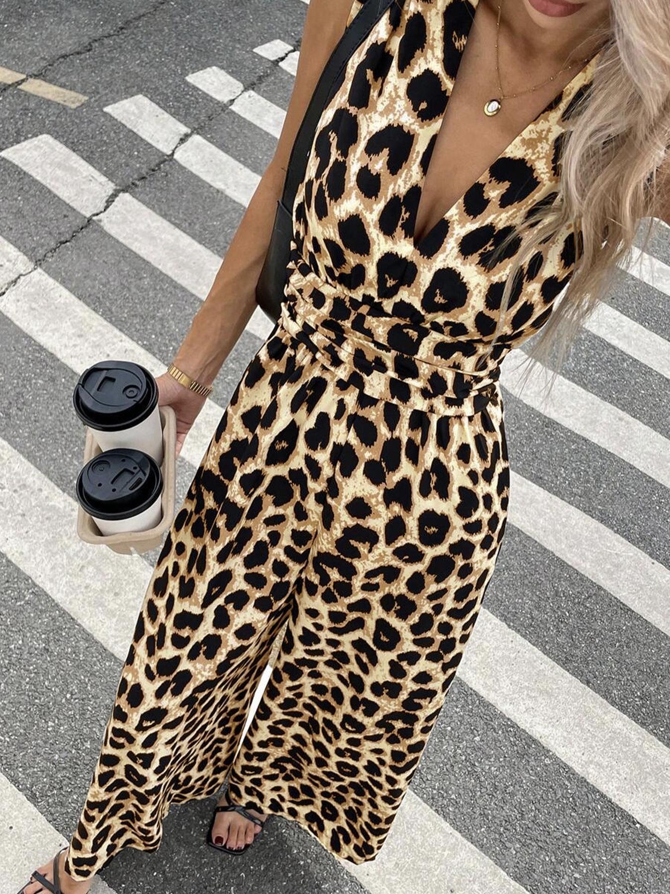 Damen Jumpsuit im trendigen Leo-Muster ModeGeist