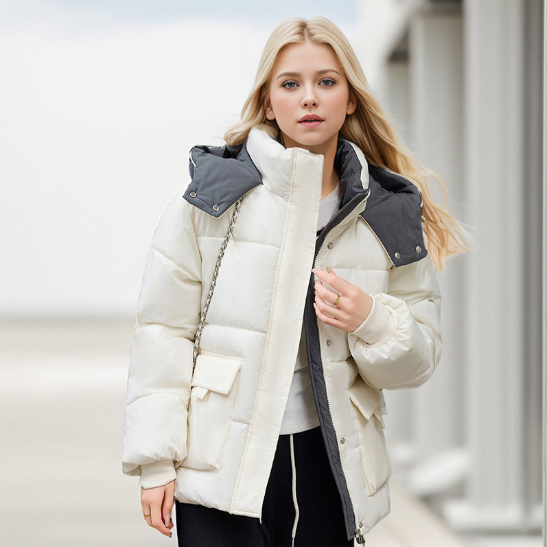 Damen gefütterte Pufferjacke mit großzügigen Taschen und abnehmbarer Kapuze ModeGeist
