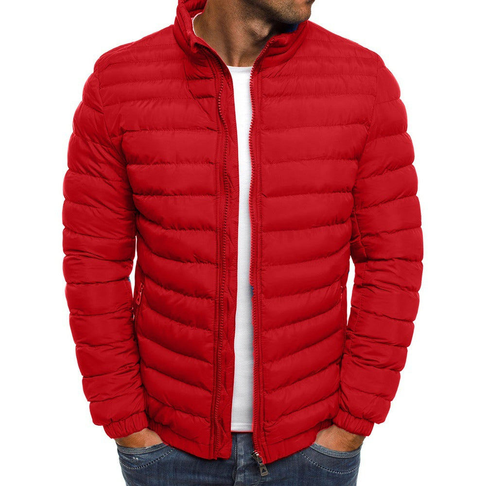 Herren leichte Steppjacke mit hohem Kragen und funktionalen Taschen ModeGeist