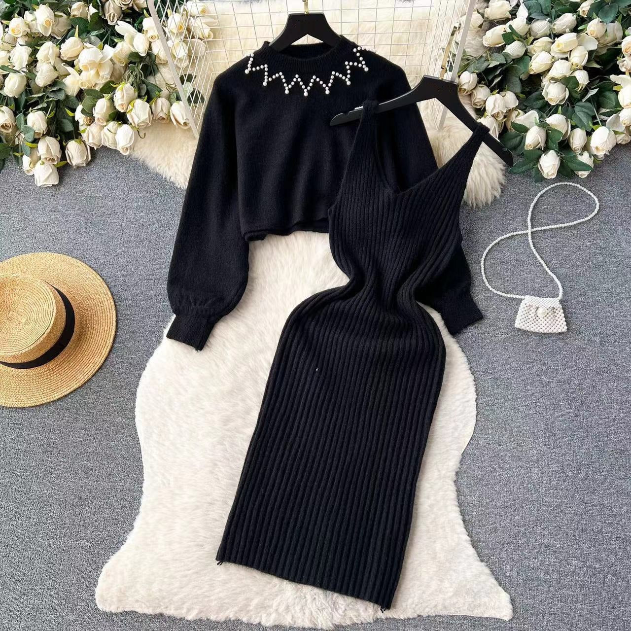 Damen Elegantes Strickkleid mit raffinierter Ribstruktur und stylischem Crop-Pullover ModeGeist