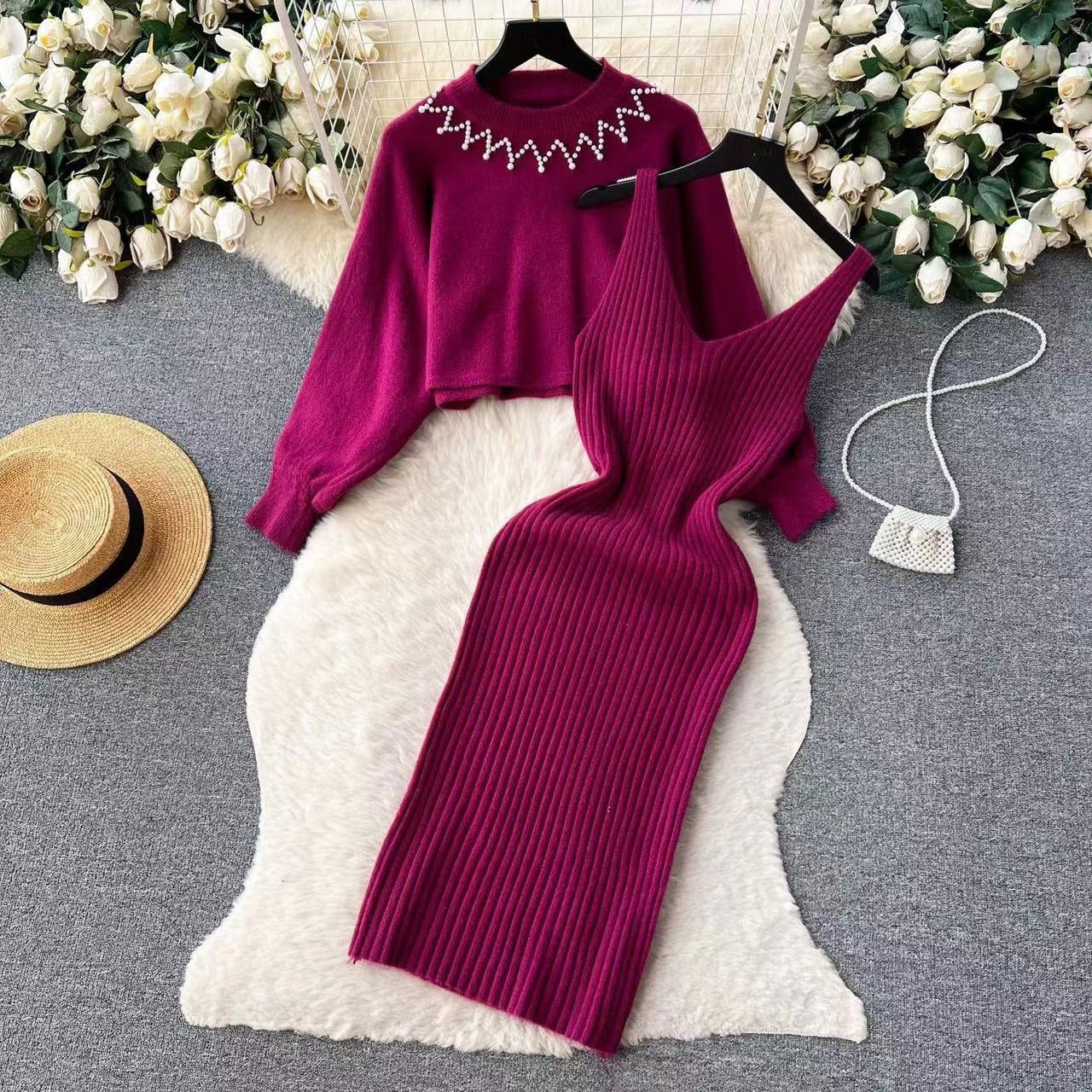 Damen Elegantes Strickkleid mit raffinierter Ribstruktur und stylischem Crop-Pullover ModeGeist