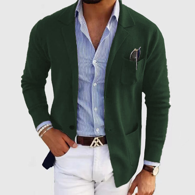 Herren elegante Strickjacke mit dezentem Design und praktischen Taschen ModeGeist