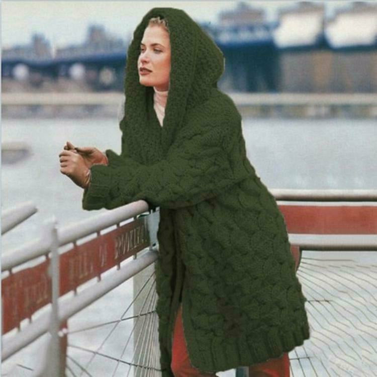 ModeGeist | Langer Strickjacke mit Kapuze