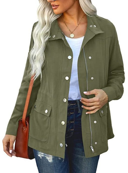 Damen Alltagsjacke mit funktionalen Taschen und Kapuze ModeGeist