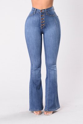 Damen Flared Jeans mit hohem Bund und dekorativer Knopfleiste ModeGeist