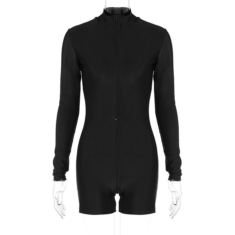 Figurbetont geschnittener Damen-Langarm-Jumpsuit mit hohem Kragen und praktischem Reißverschluss von MODEGEIST