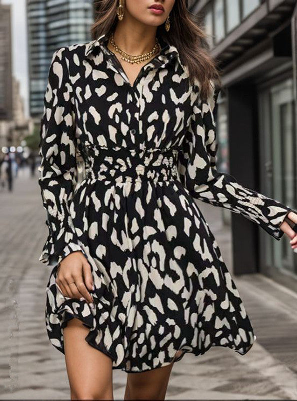 Damen langärmliges Kleid mit taillierter Passform ModeGeist