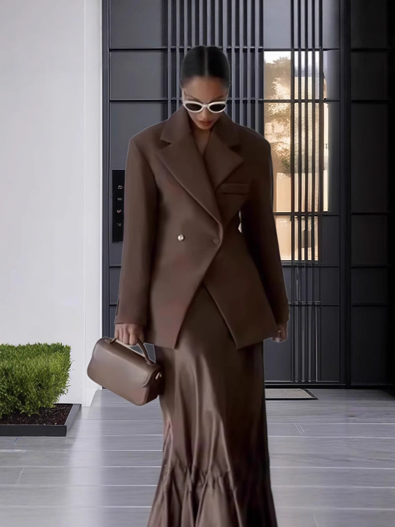 Damen Eleganter Doppelreiher-Blazer mit edlem Schnitt und hohem Kragen ModeGeist