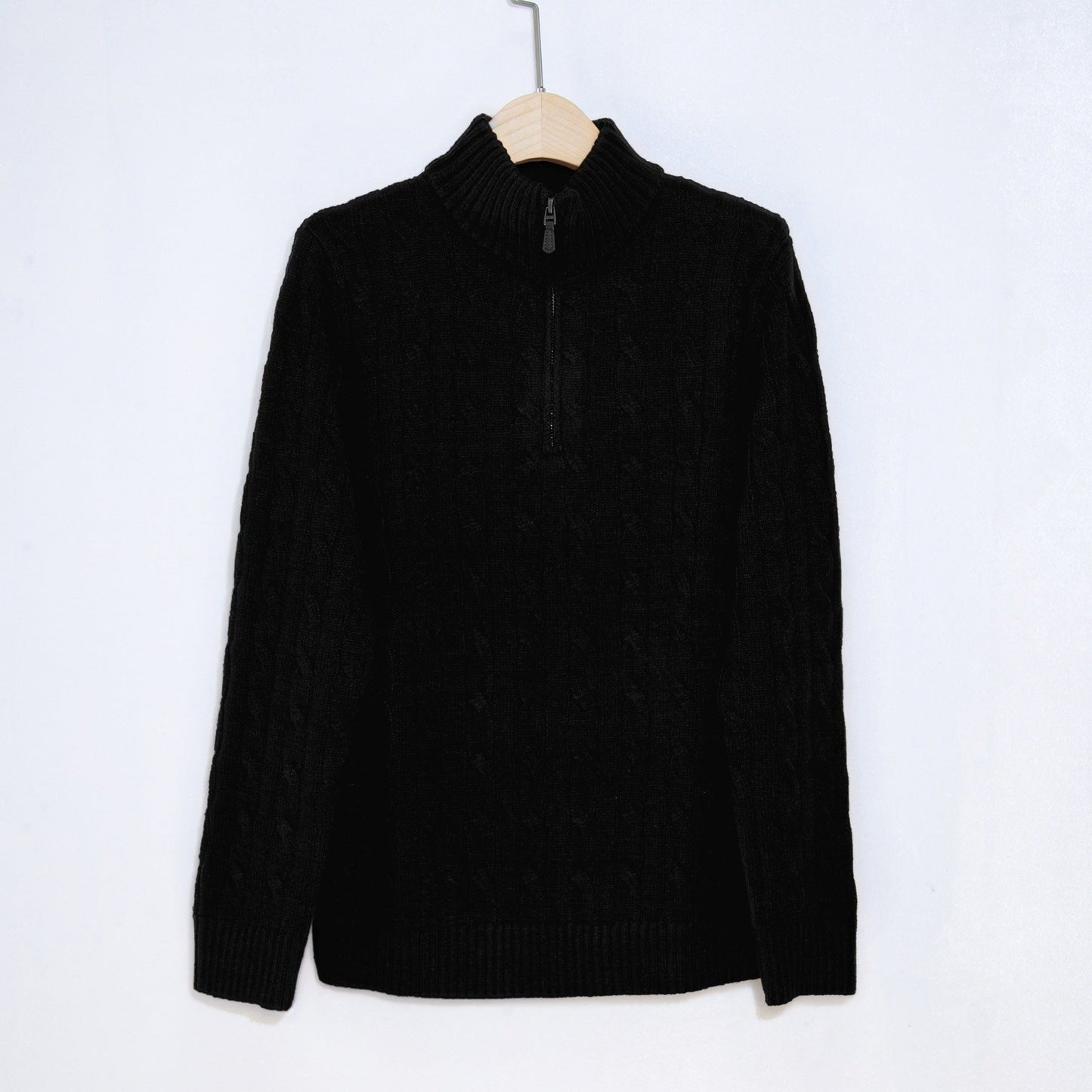 Herren eleganter Strickpullover mit halbem Reißverschluss und Zopfstrickmuster ModeGeist