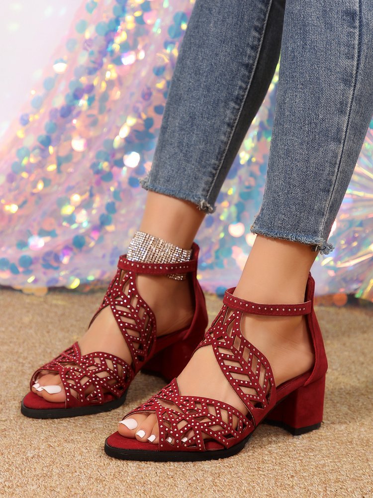 Damen Elegante Sandalen mit glamourösem Strassdetail und modischem Riemendesign ModeGeist