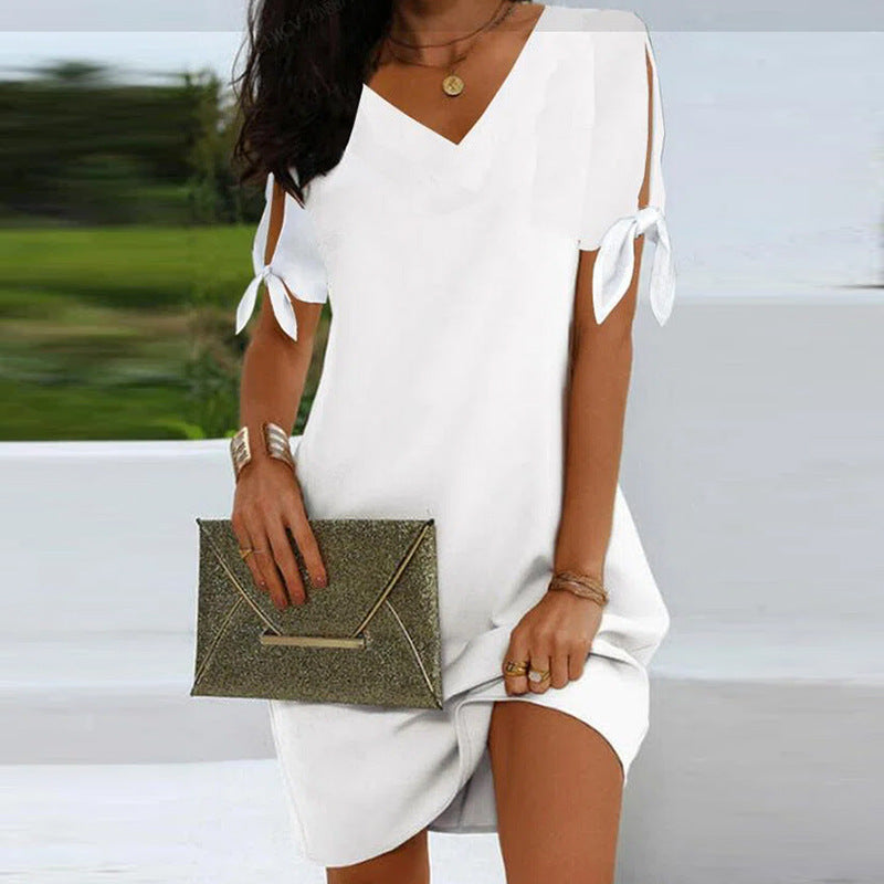 Modernes Damen Strandkleid mit Wickelarmen und Farbverlauf – MODEGEIST