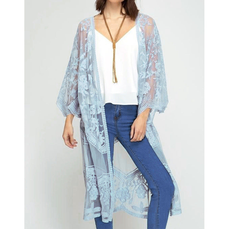 Modischer Damen-Crochet-Kimono mit luftigem Schnitt und Blumenmuster