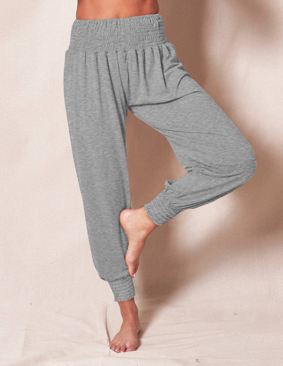 Damen Bequeme Freizeithose mit elastischem Bund und schmalen Bündchen ModeGeist