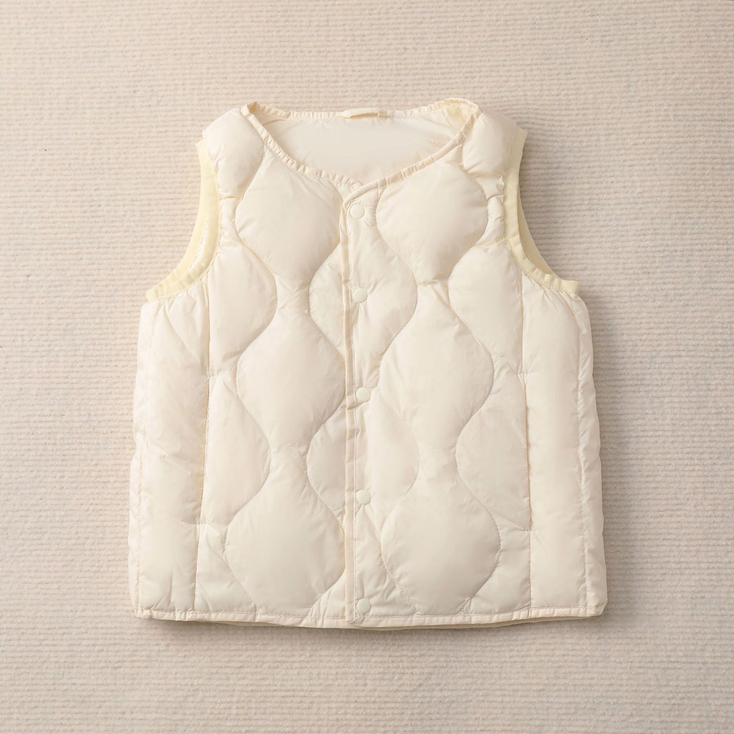 Damen Steppweste mit stylischem Quiltmuster und funktionalen Druckknöpfen ModeGeist