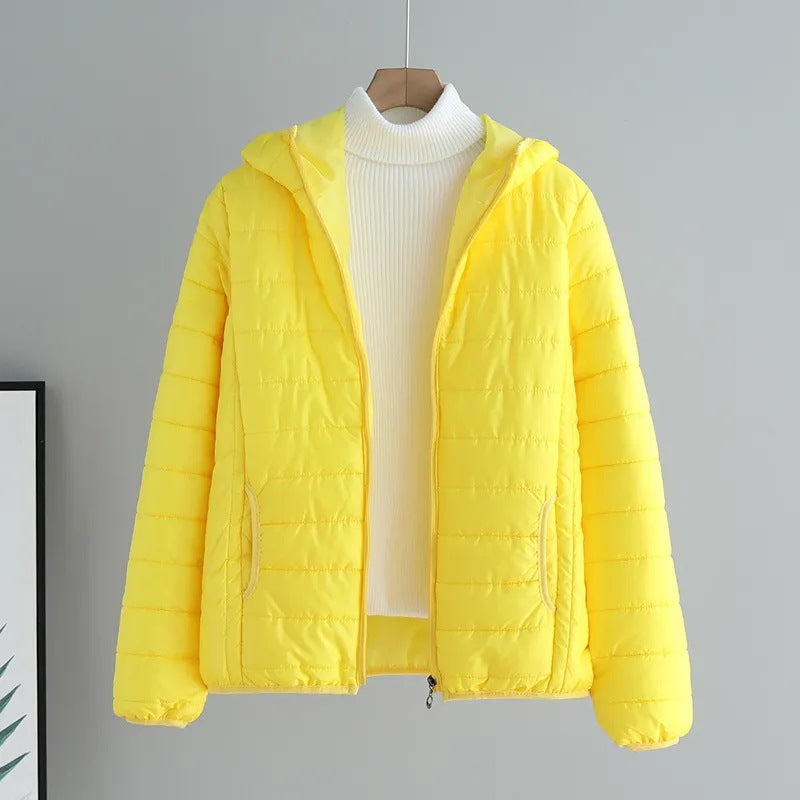 Damen gesteppte Übergangsjacke mit praktischen Taschen und Kapuze ModeGeist