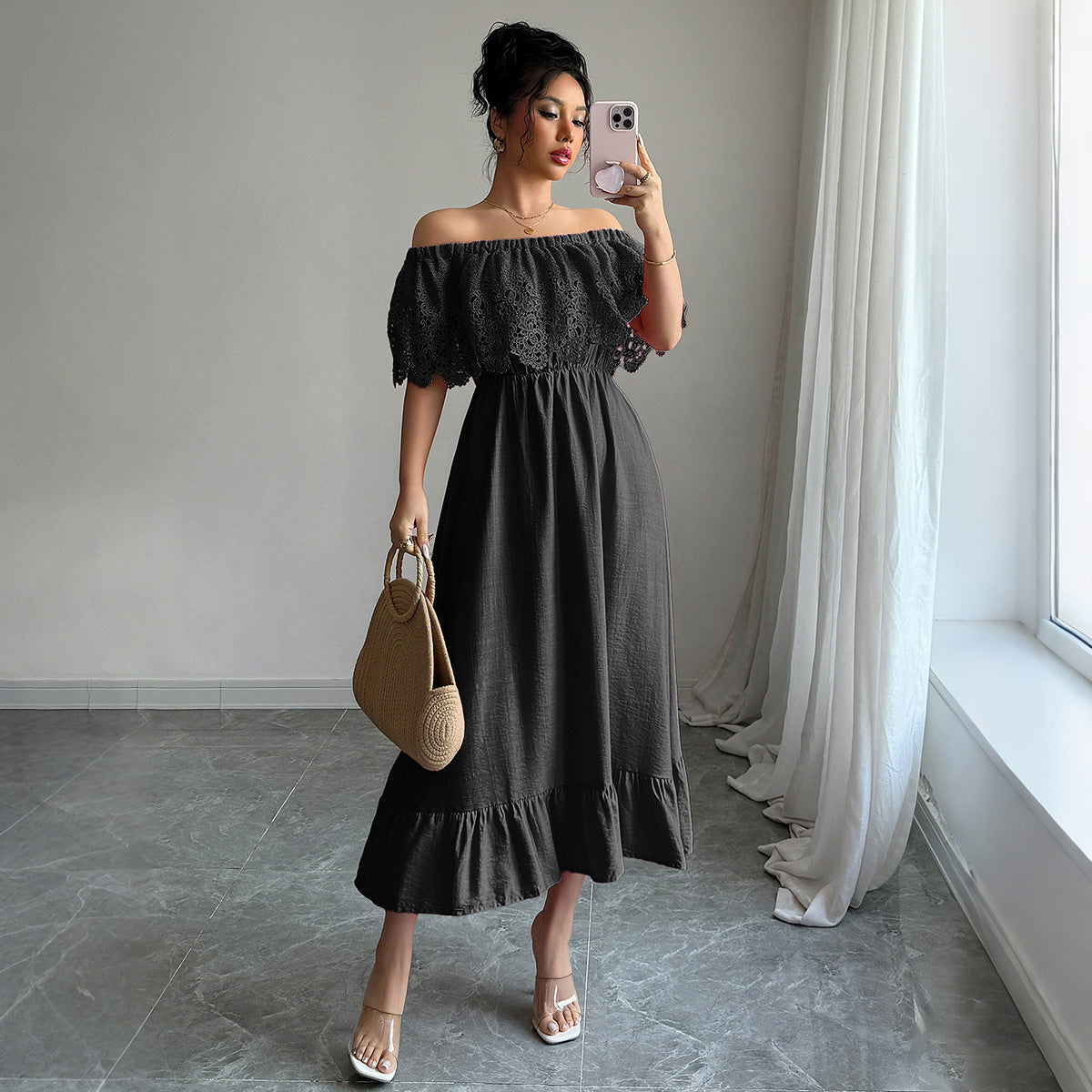 Romantisches Maxikleid mit Spitze von MODEGEIST