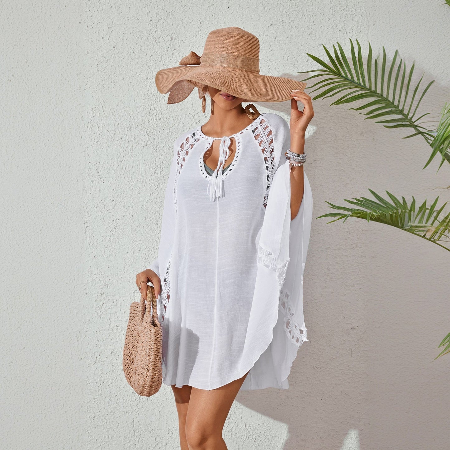 Boho Strandtunika für Damen mit Spitzendetails von MODEGEIST