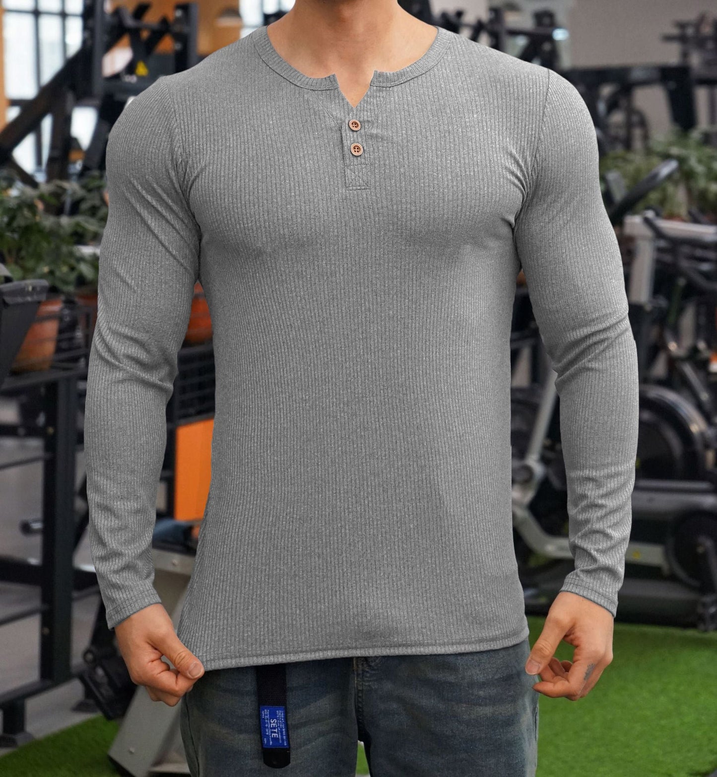 Herren Langarmshirt mit strukturiertem Design und Knopfleiste ModeGeist
