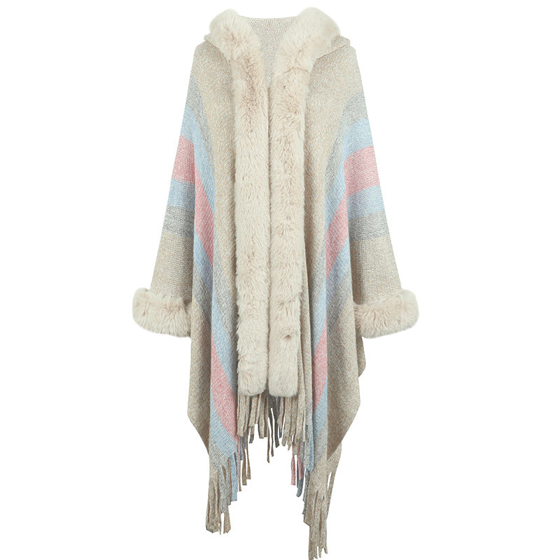 Damen modischer Poncho mit luxuriösem Kunstfellkragen und Fransen ModeGeist